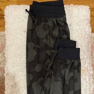 Zella Joggers